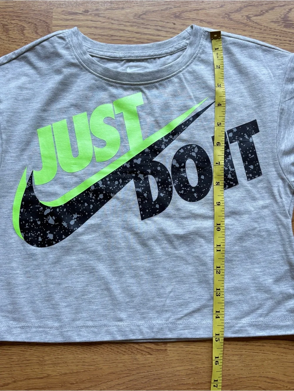 Nike Girls Grey Crop Tee Neon Green 'Just Do It’ Bike Shorts Play Set Sz 5 NEW
